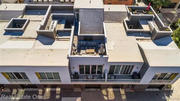 Detroit, MI 48322,2837 BRUSH