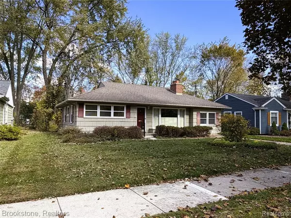 Beverly Hills, MI 48025 3350,15588 Kirkshire Avenue