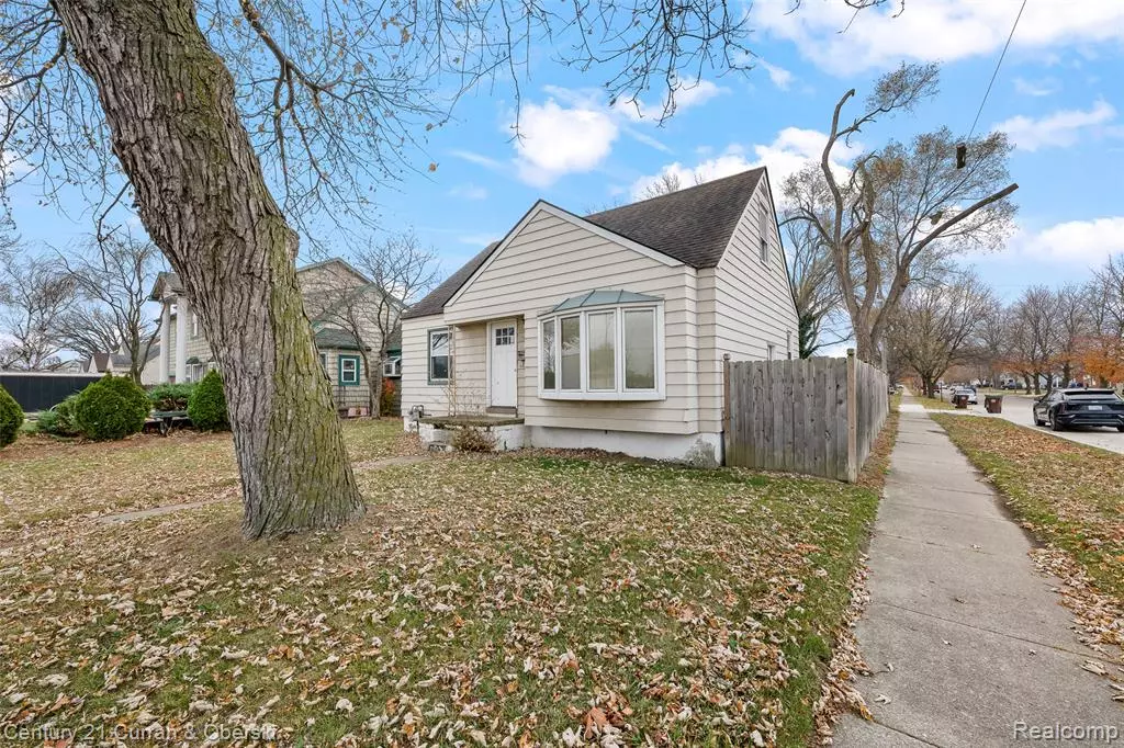 Southgate, MI 48195 2551,14593 Superior Street