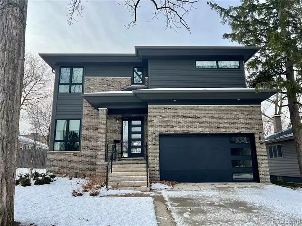 3711 Hampton Boulevard, Royal Oak, MI 48073 2105