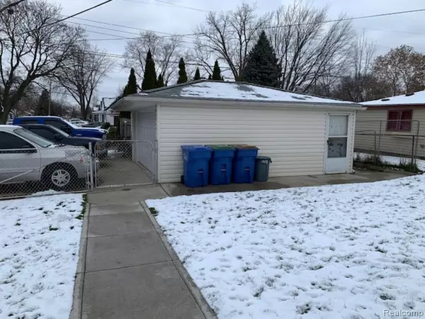 Warren, MI 48089 2236,14405 Stephens Road