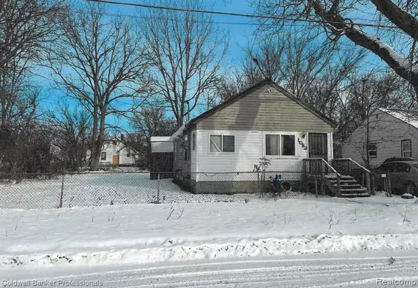 1082 W Juliah Avenue, Flint, MI 48505 1457