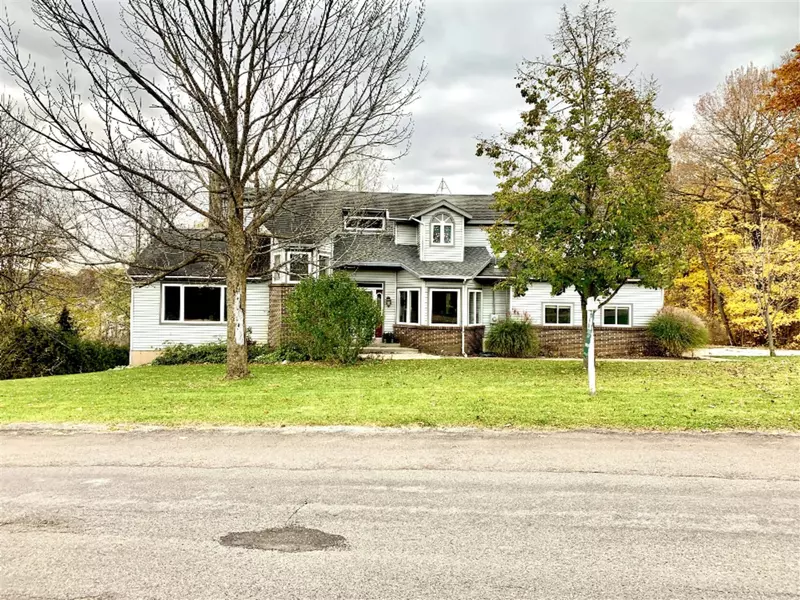 3842 Murray View Drive, Lowell, MI 49331