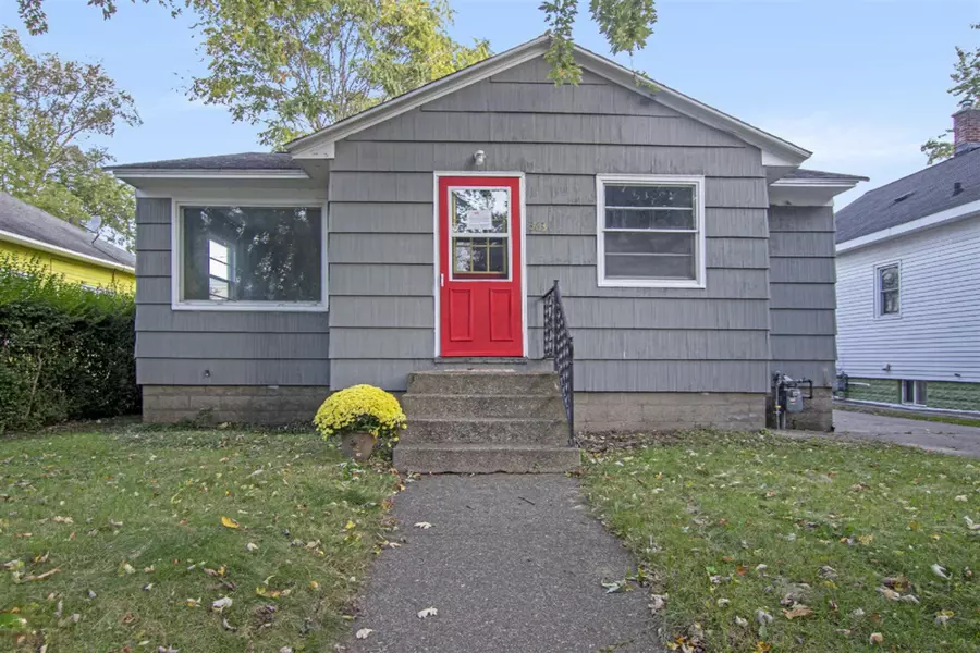 363 W 17th Street, Holland, MI 49423