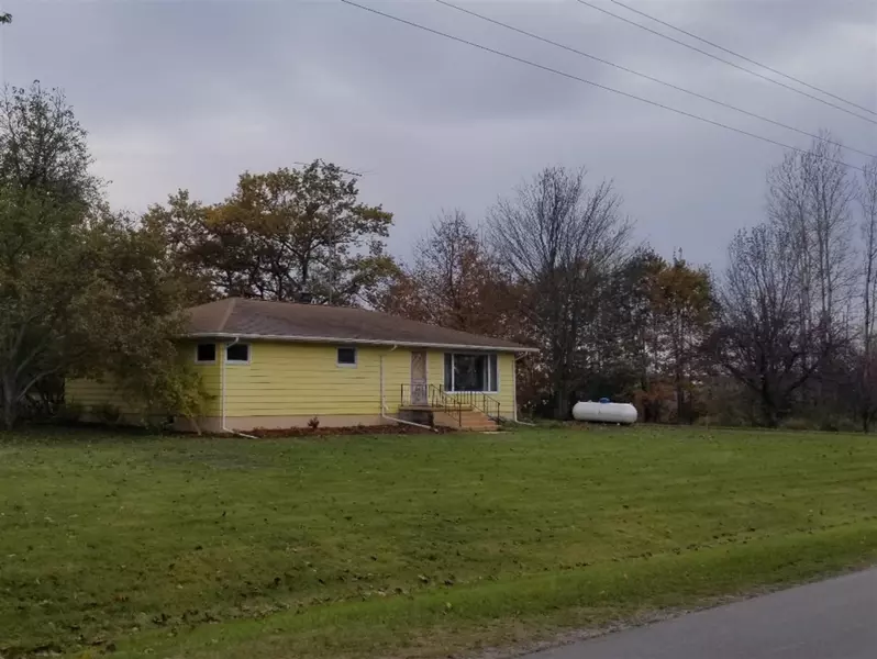 639 W Hansen Road Road, Scottville, MI 49454