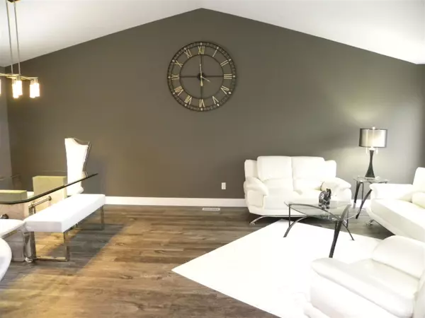 Holland, MI 49424,11800 Barkton Drive Drive