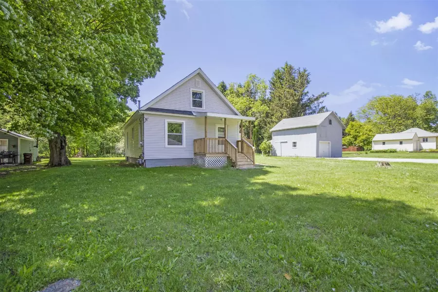 284 Green Street Street, Springport, MI 49284