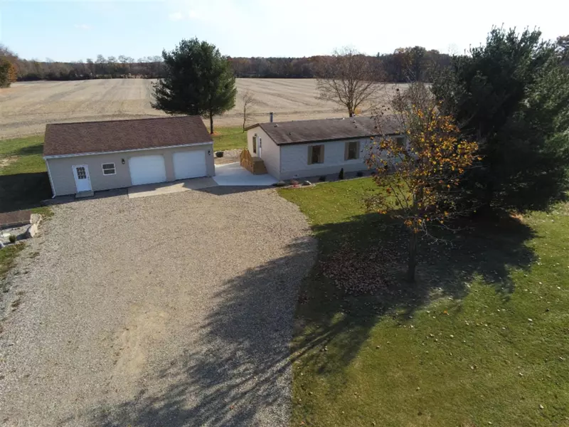 7227 Concord Road Road, Jonesville, MI 49250