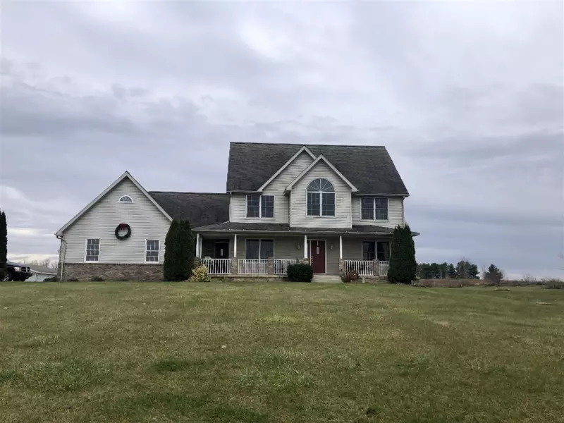 6207 Mauck Rd Road, Hillsdale, MI 49242