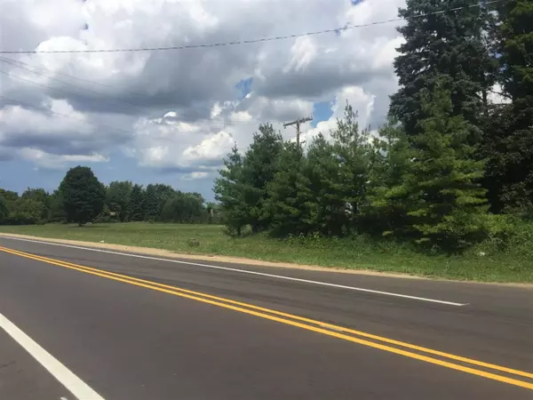 0 M 63, Saint Joseph, MI 49085