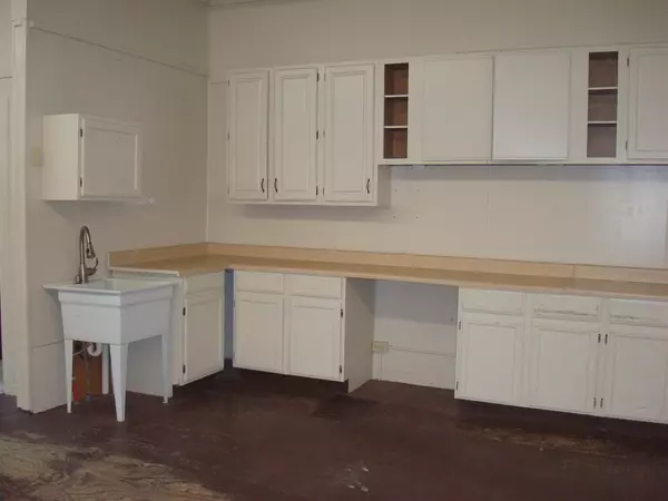 Reading, MI 49274,119 S Main Street