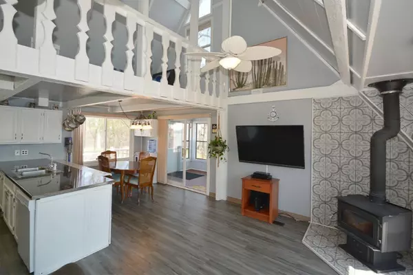 Lawton, MI 49065,30440 93rd Avenue Avenue