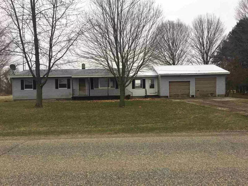 625 S Fremont Road, Reading, MI 49274