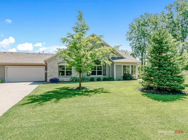 1238 Waterwalk Drive Drive, Holland, MI 49423