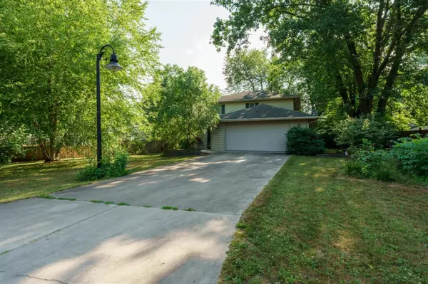 Galesburg, MI 49053,647 Streamside Drive Drive