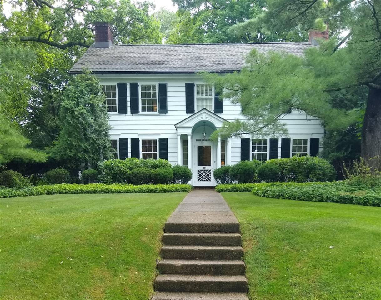905 Edgemoor Avenue Avenue, Kalamazoo, MI 49008