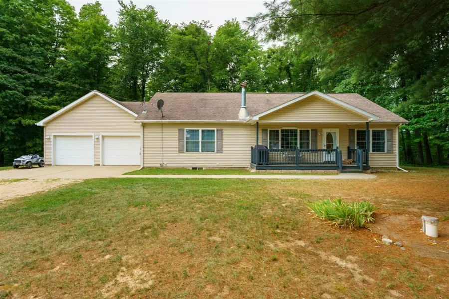 206 Miller Road, Bloomingdale, MI 49026