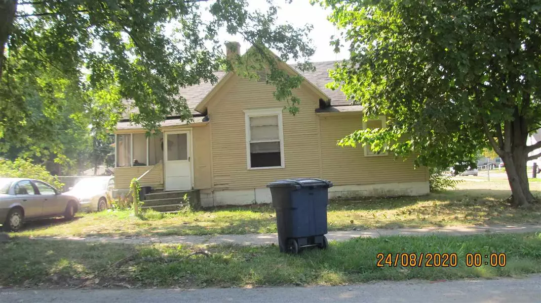 204 Harrison Avenue, Benton Harbor, MI 49022