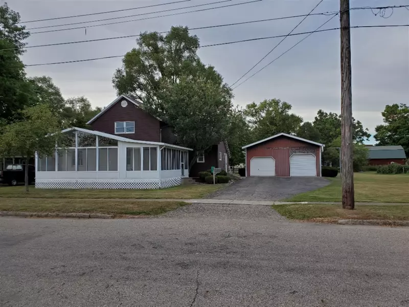 189 Roosevelt Street, Bronson, MI 49028-1520