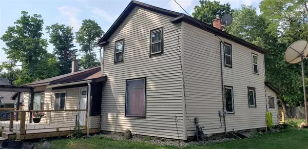 Centreville, MI 49032-9590,215 N Clark Street Street