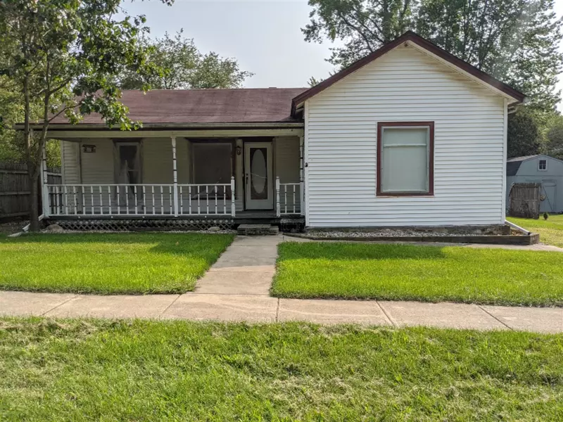 512 North Street Street, Lawton, MI 49065-9738