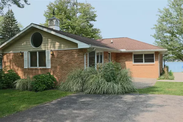 32938 Haley Road Road, Dowagiac, MI 49047