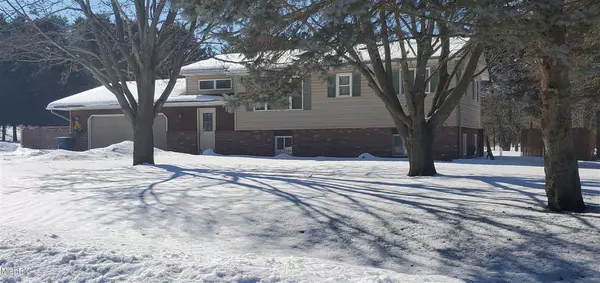 Hesperia, MI 49421,329 Mary Court