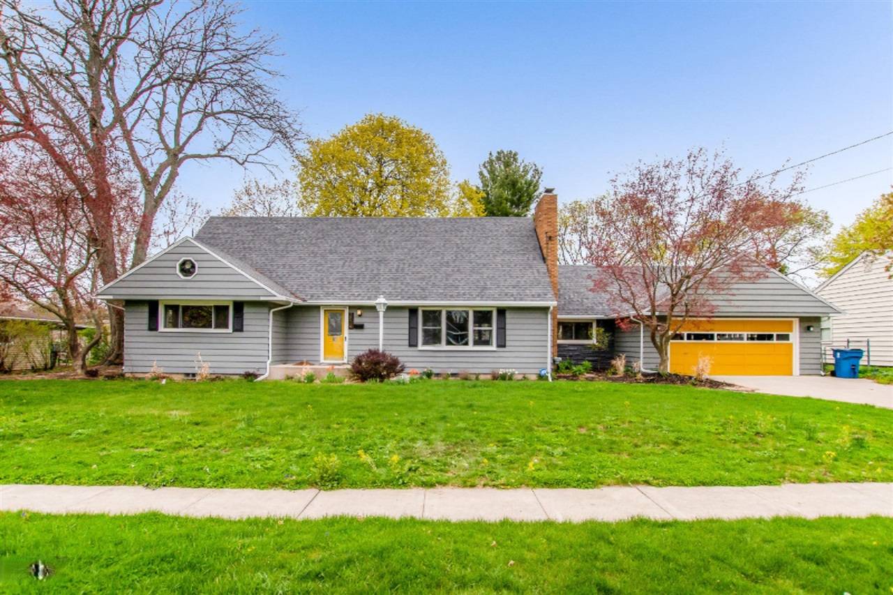3514 Devonshire Avenue Avenue, Kalamazoo, MI 49006-2859