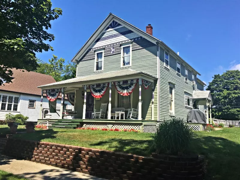 719 E Loomis Street, Ludington, MI 49431