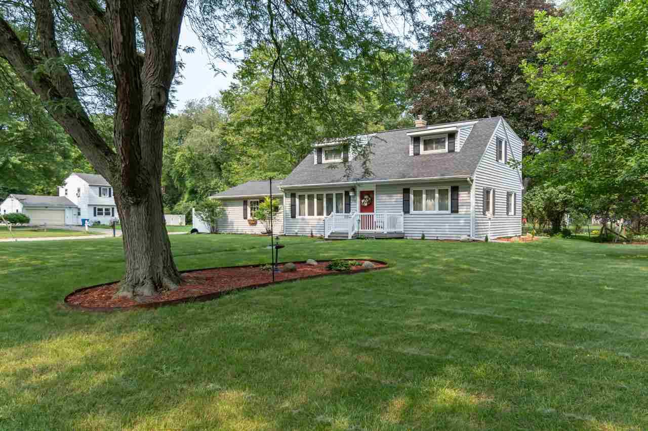 Kalamazoo, MI 49006,1208 Piccadilly Road