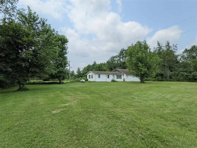 64766 Wade Road, Cassopolis, MI 49031