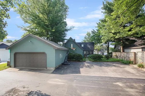 Dowagiac, MI 49047,51480 3rd Street Street