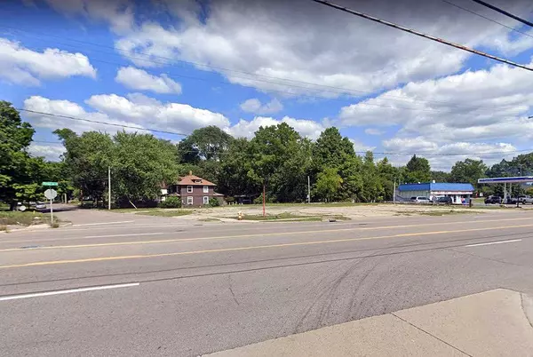 1528 W Michigan Avenue, Battle Creek, MI 49037-1923