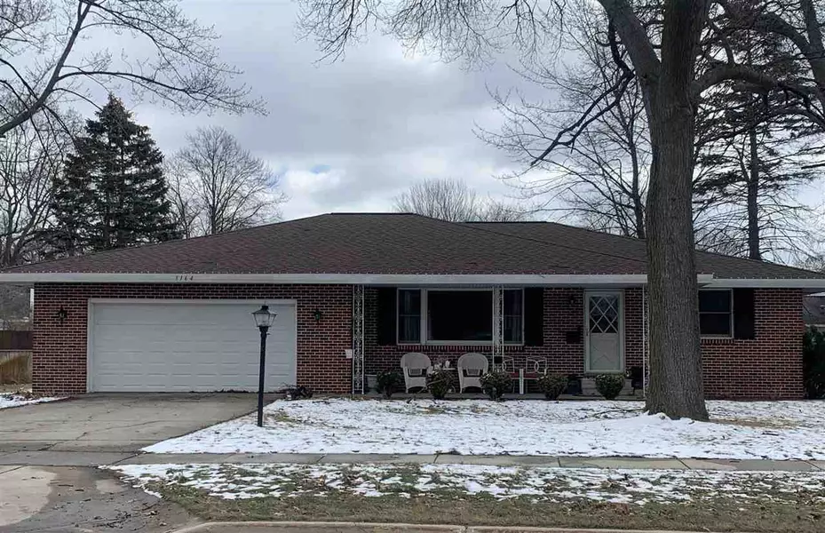 3164 Roosevelt Road, Roosevelt Park, MI 49441-49441