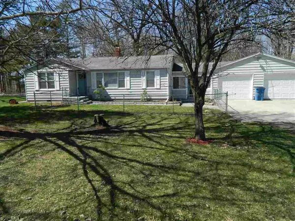 Bangor, MI 49013,38142 CR 681