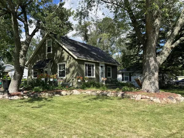 Greenville, MI 48838,922 W Montcalm Street