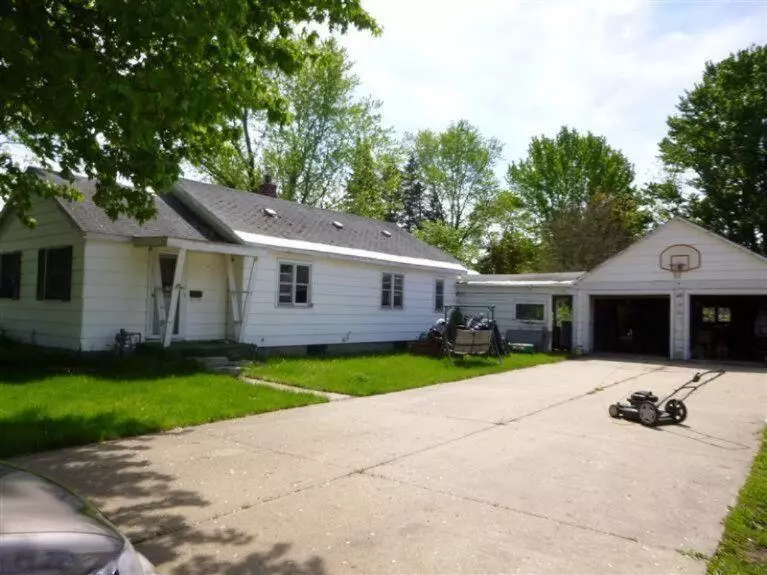 765 S Mill Street, Reed City, MI 49677-1323