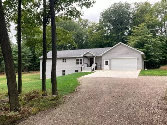 3984 Linke Road, Manistee, MI 49660