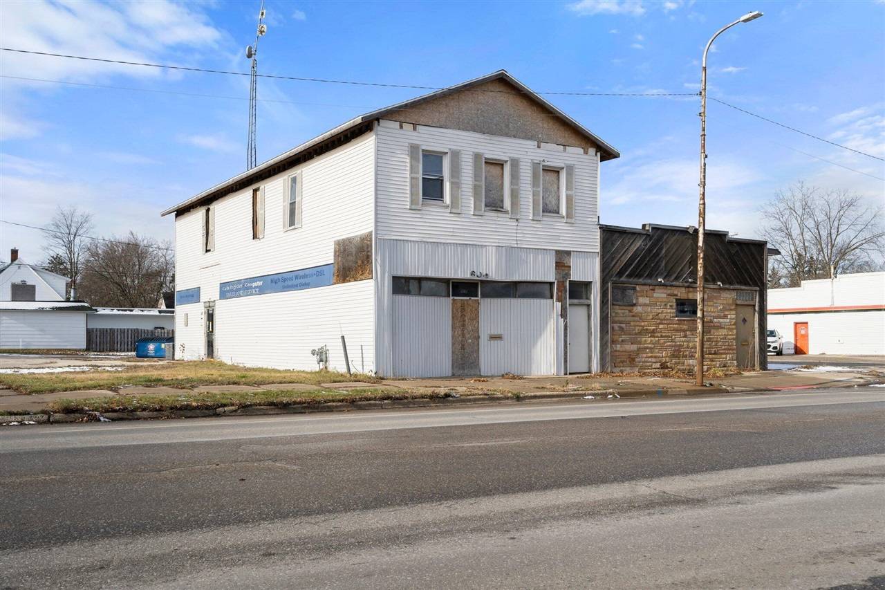 Big Rapids, MI 49307,603 N State St