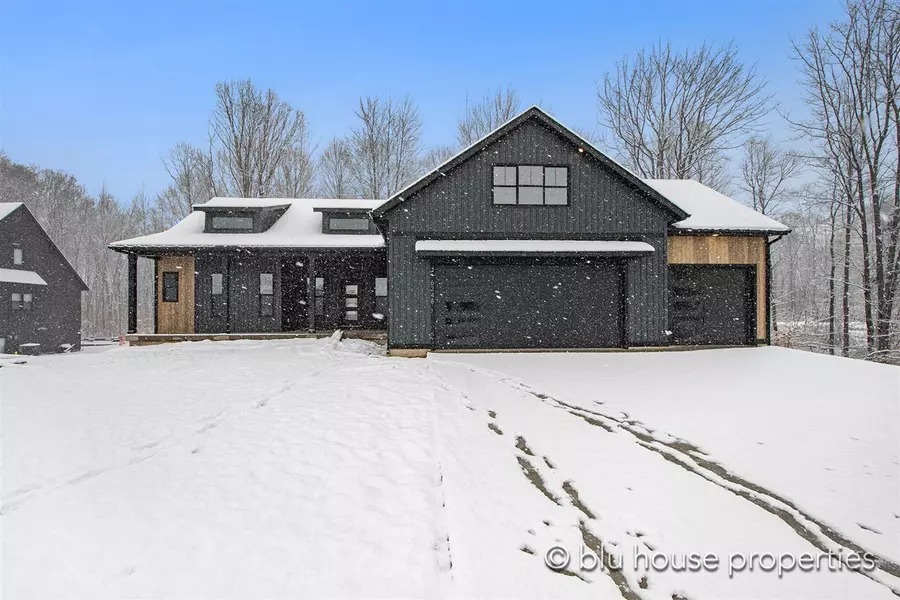 6248 Eaglewood Drive, Hudsonville, MI 49426-9813