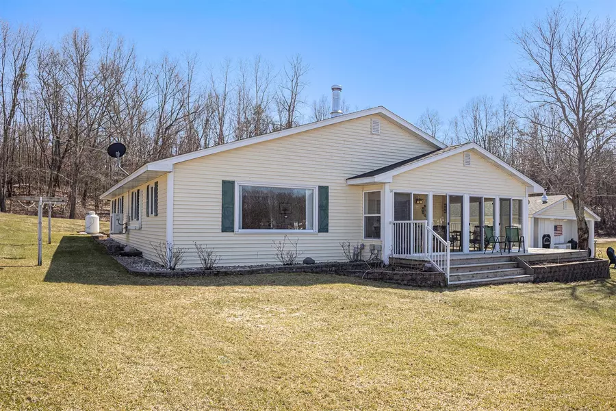 459 W Harbison Drive, Bitely, MI 49309-9447