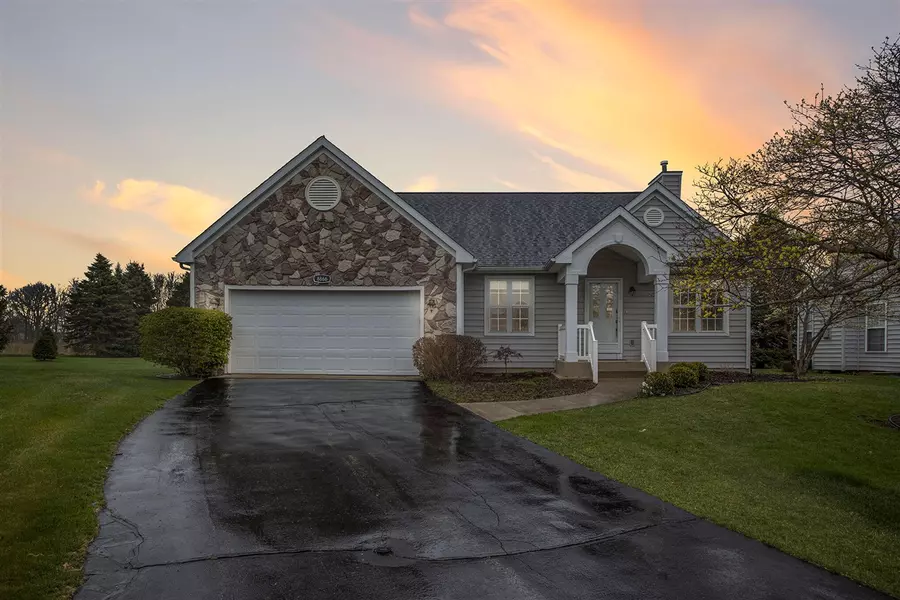 8866 Tamarisk Circle, Richland, MI 49083