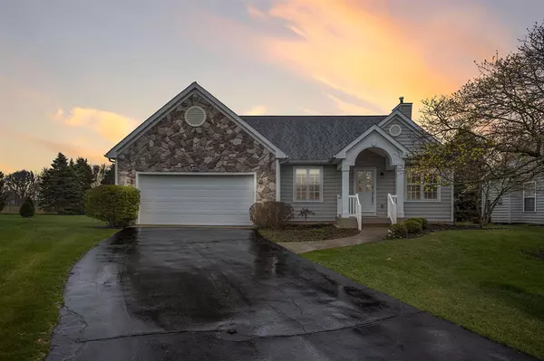 Richland, MI 49083,8866 Tamarisk Circle