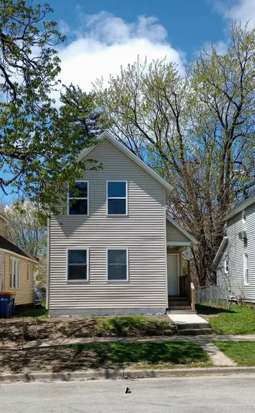 1141 Muskegon Avenue NW, Grand Rapids, MI 49504-4244