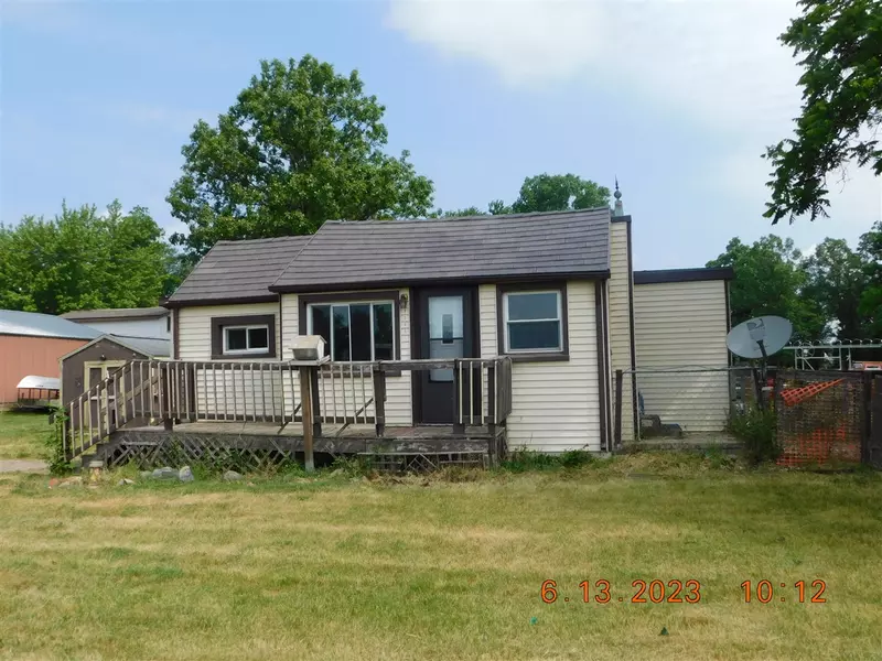 3205 Hunt Highway, Springport, MI 49284-9306