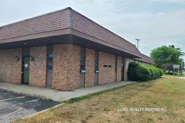 2007 E Apple Avenue, Muskegon, MI 49442-4347
