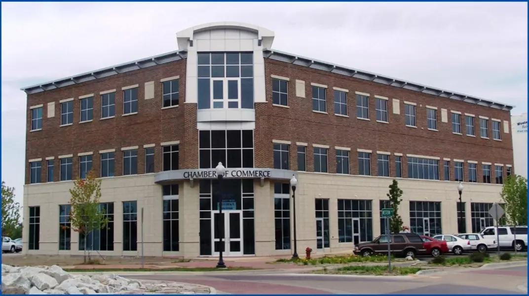 380 W Western Avenue, Muskegon, MI 49440-1169