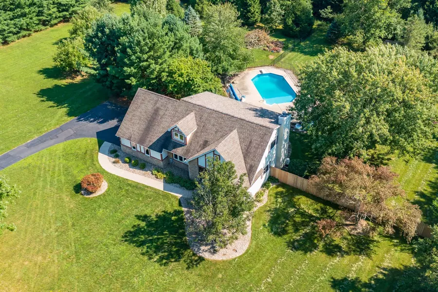 5108 Stone Oak Lane, Richland, MI 49083-9415