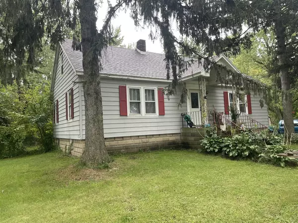 7078 US-12, Three Oaks, MI 49128