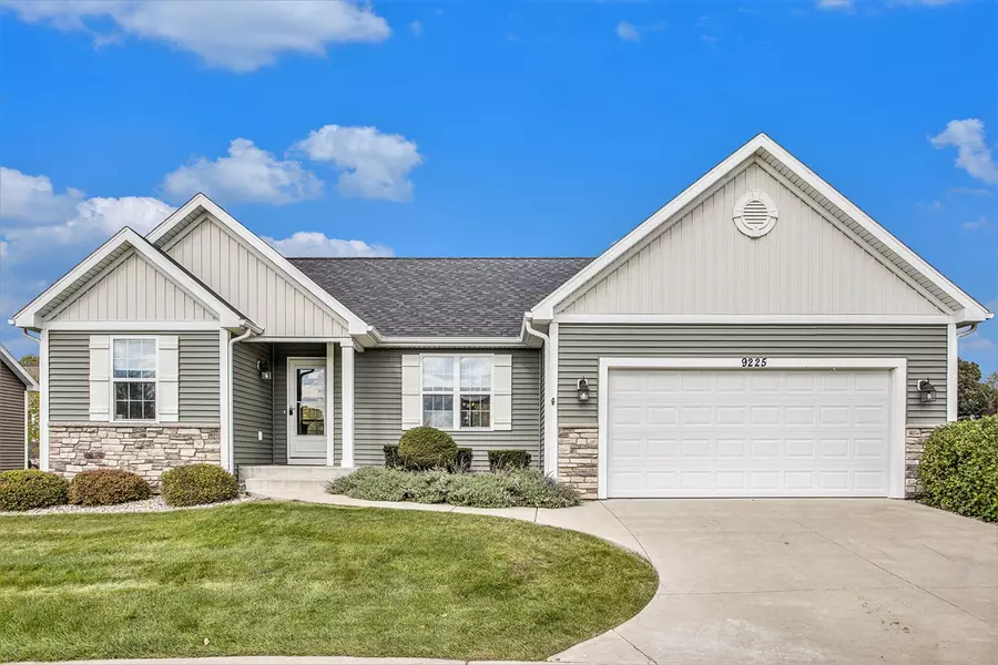 9225 Cottage Bend, Richland, MI 49083